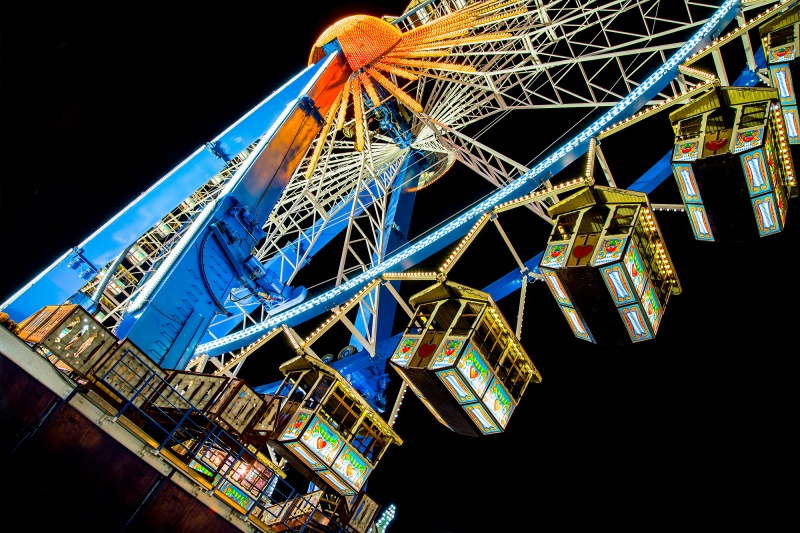 Wiesn bei Nacht--Oktoberfest 2017